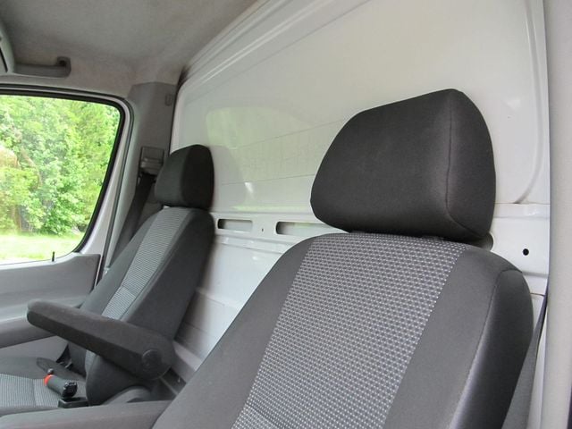 2011 Mercedes-Benz Sprinter Cab Chassis Base - Photo 10