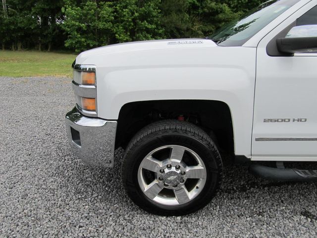 2016 Chevrolet Silverado 2500HD LTZ - Photo 9