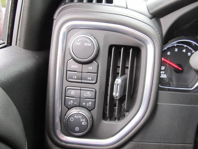 2022 Chevrolet Silverado 1500 Limited RST - Photo 24