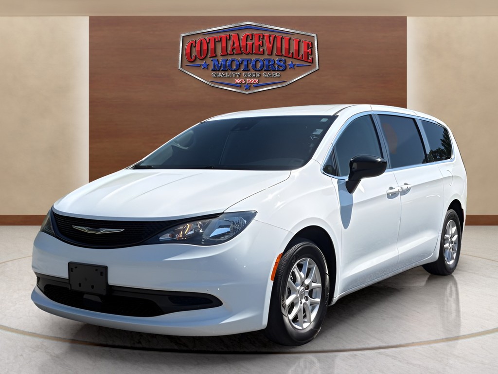 2024 Chrysler Voyager
