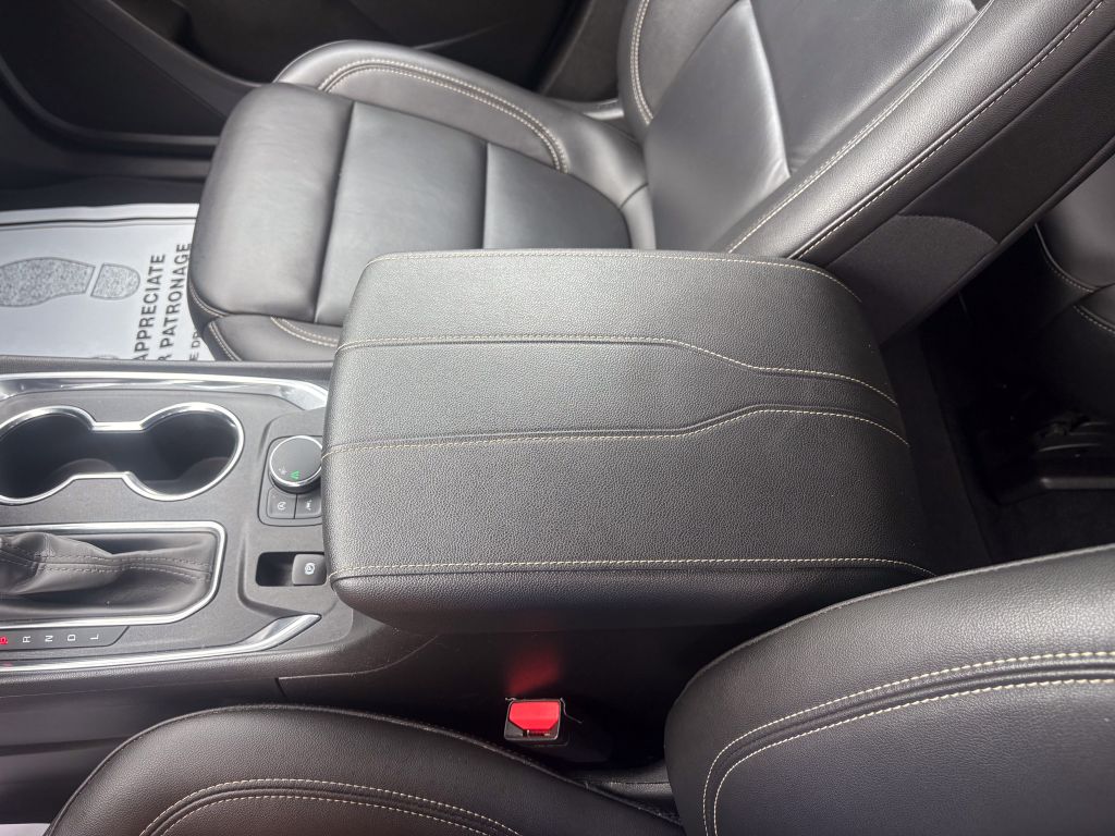 2023 Chevrolet Traverse 3LT - Photo 18