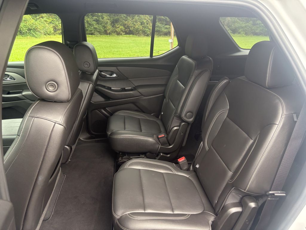 2023 Chevrolet Traverse 3LT - Photo 24